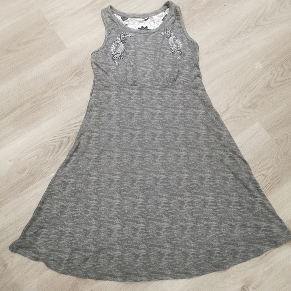 New soft scoop neckline peasley comfortable dress - Picture 4 of 4